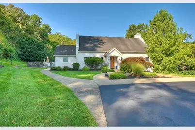 2097 Clareglen Drive #202, Crescent Springs, KY 41017 - Photo 16
