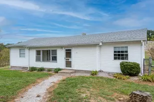 3140 Crooked Creek Rd, Berry, KY 41003 - Photo 2