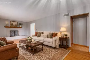 752 Rogers Rd, Villa Hills, KY 41017 - Photo 8