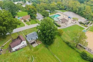 22 Caroline St, Newport, KY 41071 - Photo 34