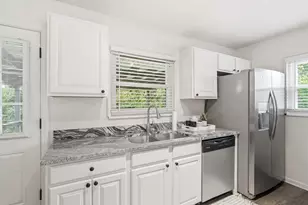 423 Avon Ct, Fort Mitchell, KY 41017 - Photo 12