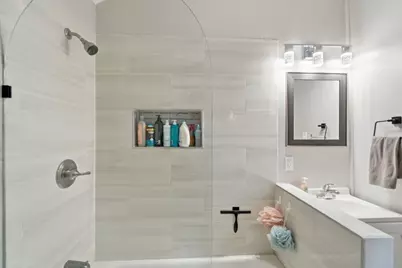 634 W 12th Street, Covington, KY 41011 - Photo 18