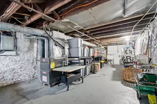 634 W 12th St, Covington, KY 41011 - Photo 24