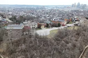 89 Watch Hill Ln, Newport, KY 41071 - Photo 1
