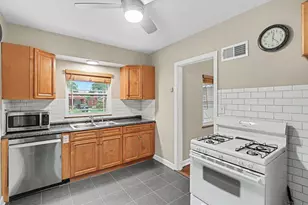 2719 Ashland Ave, Covington, KY 41015 - Photo 4