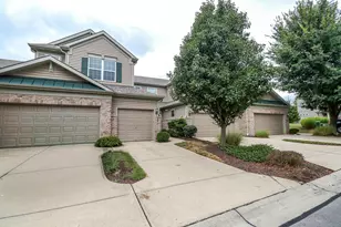 2063 Stonewall Tr, Florence, KY 41042 - Photo 2
