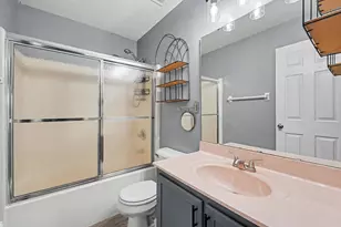 3000 Ashbrook Cir, Burlington, KY 41005 - Photo 8