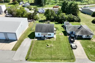 861 Gilbert Ridge Rd, Alexandria, KY 41001 - Photo 2