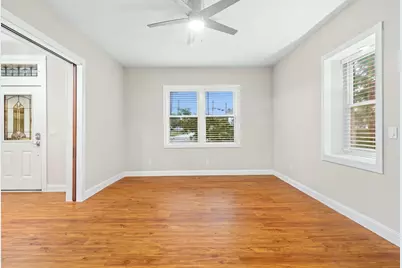 102 W Walnut Street, Southgate, KY 41071 - Photo 8