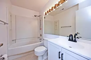 323 E 2nd St, Covington, KY 41011 - Photo 22