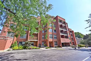 323 E 2nd St, Covington, KY 41011 - Photo 2