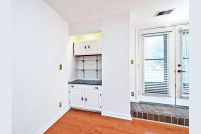 323 E 2nd Street #101, Covington, KY 41011 - Photo 10