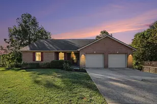 8 Ridge View Cir, Dry Ridge, KY 41035 - Photo 1