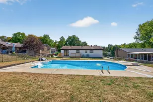 2650 Valley Trails Dr, Villa Hills, KY 41017 - Photo 6