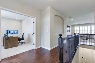 2220 Amici Dr, Covington, KY 41017 - Photo 8