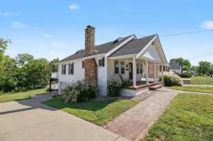 26 Goodridge Dr, Florence, KY 41042 - Photo 2