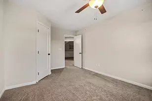 638 Foxhill Dr, Crescent Springs, KY 41017 - Photo 16