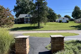 15 Gregory Ln, Fort Thomas, KY 41075 - Photo 6