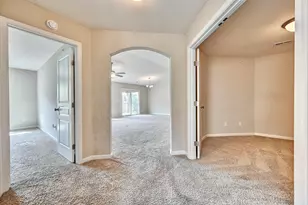 2437 Ambrato Way, Covington, KY 41017 - Photo 8