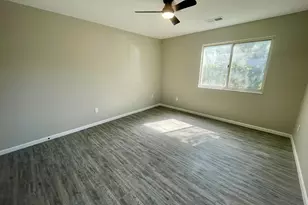 450 Lakeview Dr, Wilder, KY 41071 - Photo 16