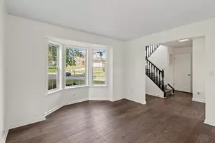 643 Elyse Way, Florence, KY 41042 - Photo 2