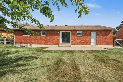 927 Villa Drive, Villa Hills, KY 41017 - Photo 2
