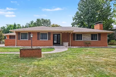 123 Vernon Drive, Crestview Hills, KY 41017 - Photo 1