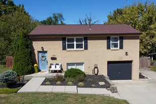 124 Raintree Rd, Florence, KY 41042 - Photo 1
