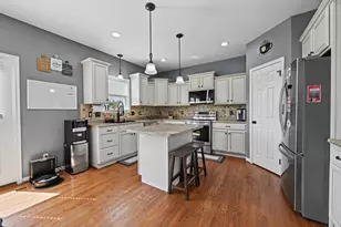 1963 Montpelier Dr, Hebron, KY 41048 - Photo 10
