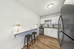 834 Perry St, Covington, KY 41011 - Photo 8