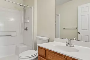 160 Rough River Dr, Erlanger, KY 41018 - Photo 14