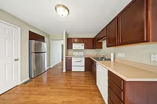 1113 Riverwalk Ct, Hebron, KY 41048 - Photo 10