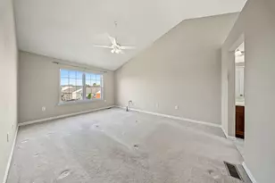 1113 Riverwalk Ct, Hebron, KY 41048 - Photo 16