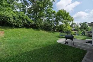 1375 Meadowcrest Cir, Independence, KY 41051 - Photo 12