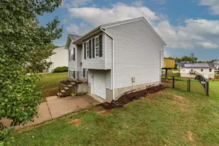 2766 Presidential Dr, Hebron, KY 41048 - Photo 2