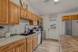 2766 Presidential Dr, Hebron, KY 41048 - Photo 8