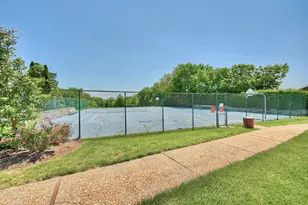 4050 Edgelake Ct, Villa Hills, KY 41017 - Photo 6
