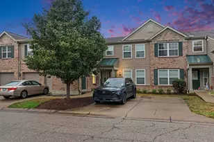 2365 Twelve Oaks Dr, Florence, KY 41042 - Photo 2