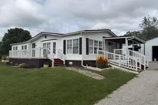 7076 Orangeburg Rd, Maysville, KY 41056 - Photo 2