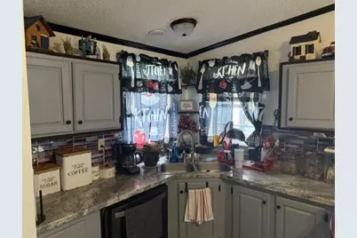 7076 Orangeburg Road, Maysville, KY 41056 - Photo 4
