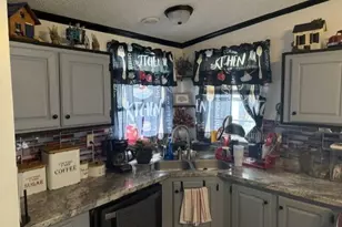 7076 Orangeburg Rd, Maysville, KY 41056 - Photo 4