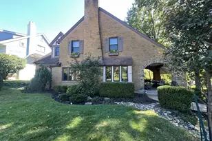 130 Dixie Pl Pl, Fort Thomas, KY 41075 - Photo 1