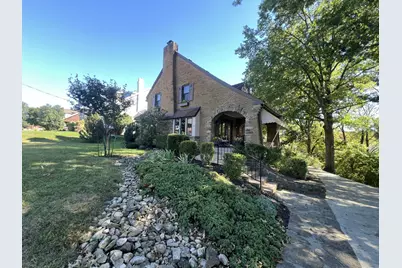 130 Dixie Place Place, Fort Thomas, KY 41075 - Photo 2