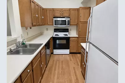 27 Highland Meadows Circle #12, Highland Heights, KY 41076 - Photo 4