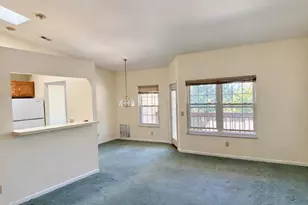 27 Highland Meadows Cir, Highland Heights, KY 41076 - Photo 2