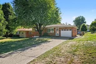 107 Lee St, Florence, KY 41042 - Photo 2