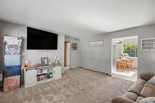 107 Lee St, Florence, KY 41042 - Photo 4