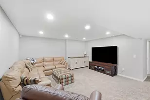 8641 Treeline Dr, Florence, KY 41042 - Photo 36