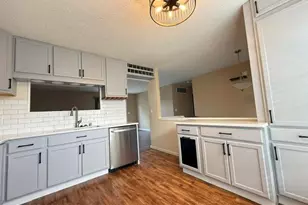 2466 Ferdinand Dr, Burlington, KY 41005 - Photo 2