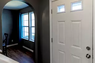 973 Darlington Creek Dr, Alexandria, KY 41001 - Photo 2